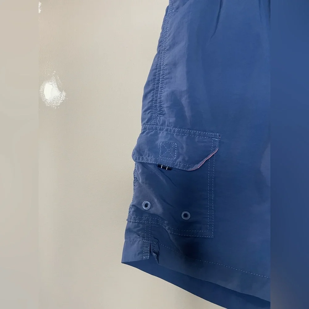 Tommy Bahama Men’s Blue Swim Shorts Size M - Picture 3 of 7